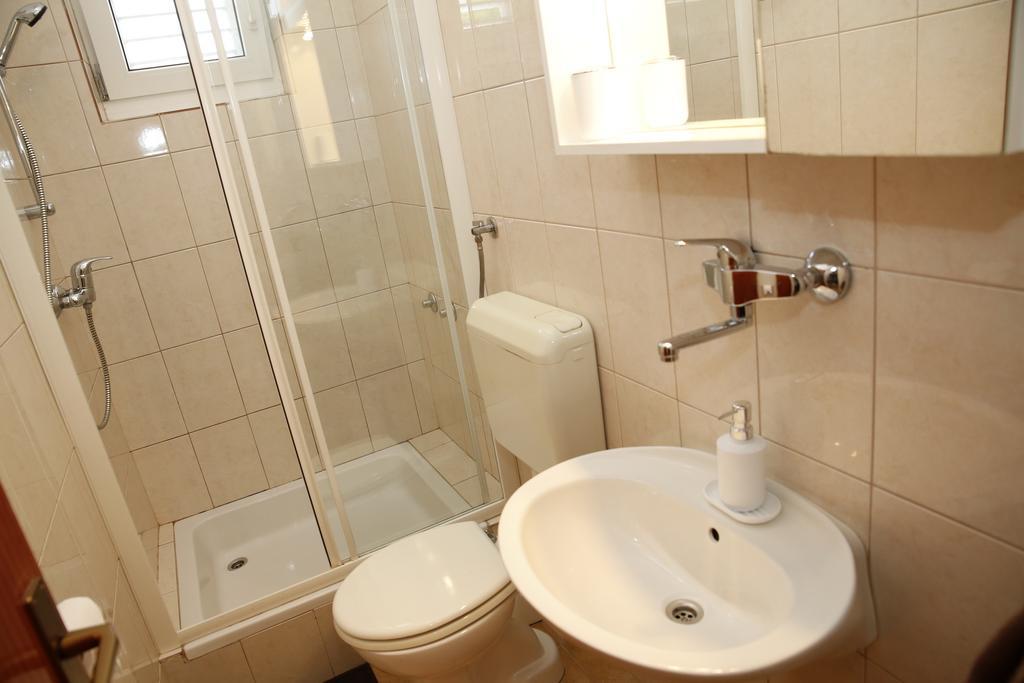 Apartmani Sprljan Vodice Exterior photo